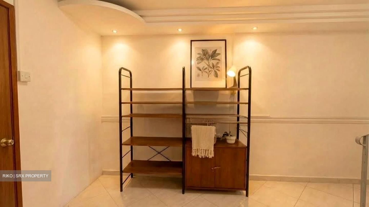 Ivory Heights (D22), Condominium #558300711